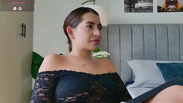 caralella online show from February 2026 07:57:02 PM