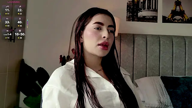 Snapshot of caralella chatting on May 2026 07:58:02 PM caralella online show from May 2026 07:58:02 PM