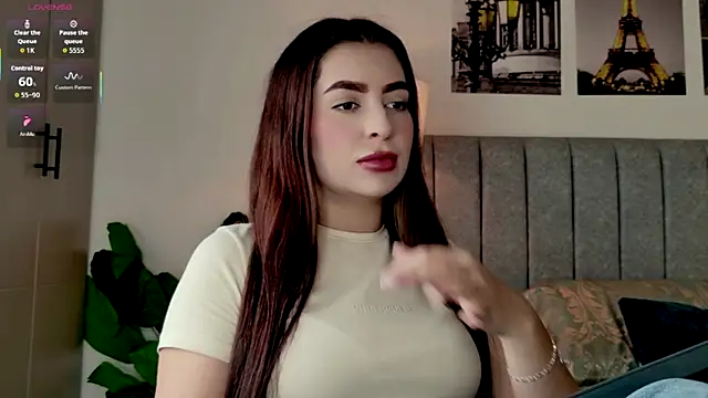 Snapshot of caralella chatting on May 2026 08:18:02 PM caralella online show from May 2026 08:18:02 PM