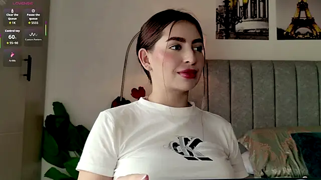 Snapshot of caralella chatting on May 2026 08:29:02 PM caralella online show from May 2026 08:29:02 PM