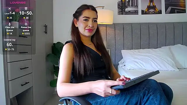 caralella online show from November 2025 07:28:02 PM