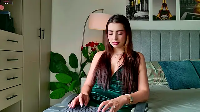 caralella online show from February 2026 08:00:01 PM