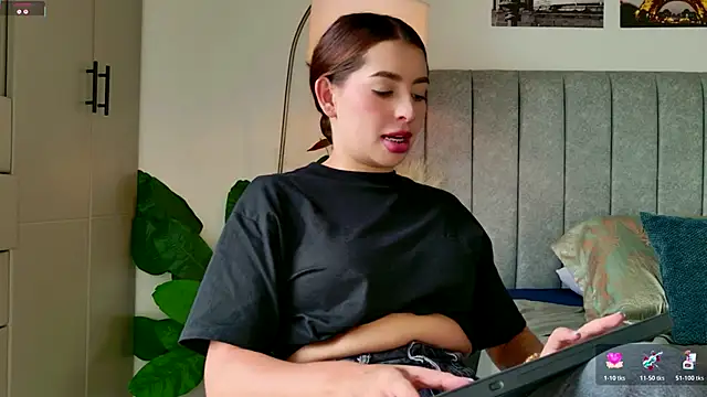 caralella online show from February 2026 09:15:01 PM