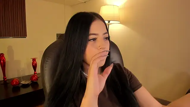 Maaiitee online show from March 2026 02:19:02 PM