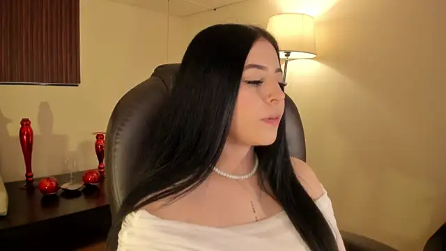 Maaiitee online show from April 2026 01:28:01 PM