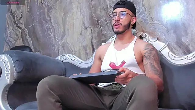 Liam Kleiin online show from February 2025 11:40:02 AM