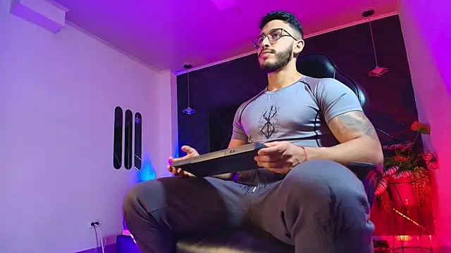 Liam Kleiin online show from April 2026 11:47:01 AM