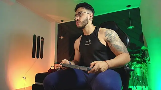 Liam Kleiin online show from April 2026 11:28:02 AM