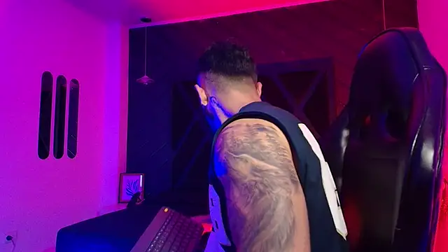 Liam Kleiin online show from February 2026 11:43:01 AM