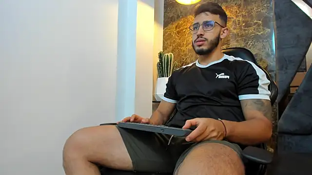 Liam Kleiin online show from September 2025 11:22:02 AM