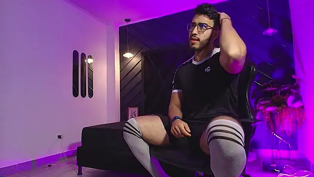 Liam Kleiin online show from March 2026 11:37:02 AM