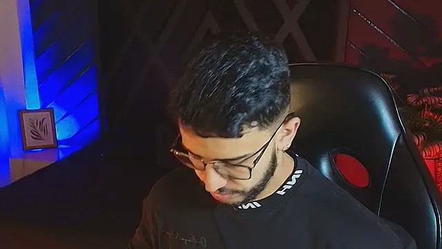 Liam Kleiin online show from April 2026 11:38:01 AM