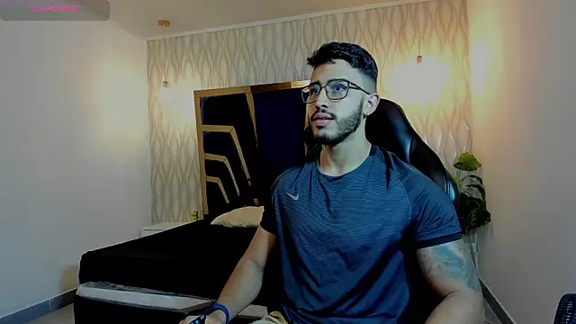 Liam Kleiin online show from March 2026 11:33:02 AM