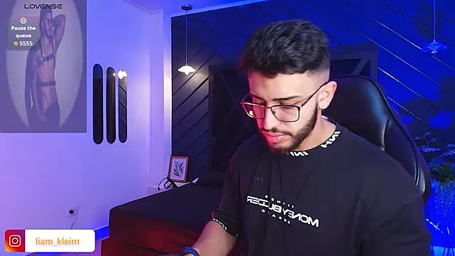 Liam Kleiin online show from February 2026 11:44:02 AM