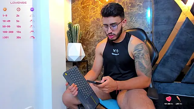 Liam Kleiin online show from September 2025 11:27:01 AM