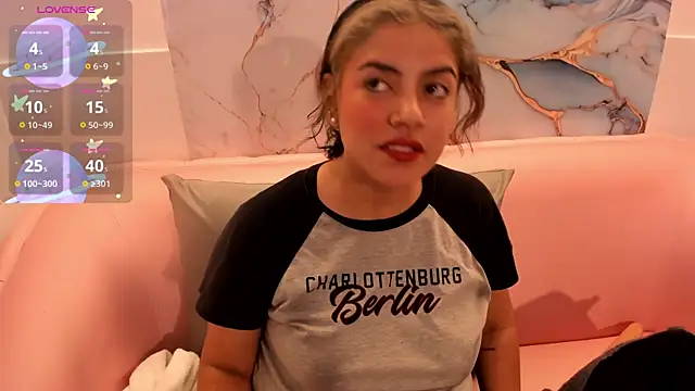 taylor cupper online show from September 2025 03:45:02 AM