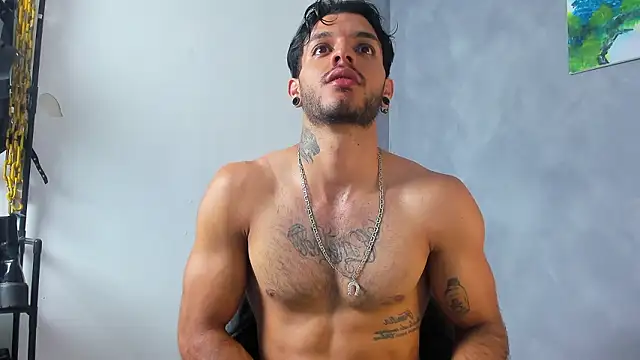 JuanBlade online show from February 2026 04:21:02 AM