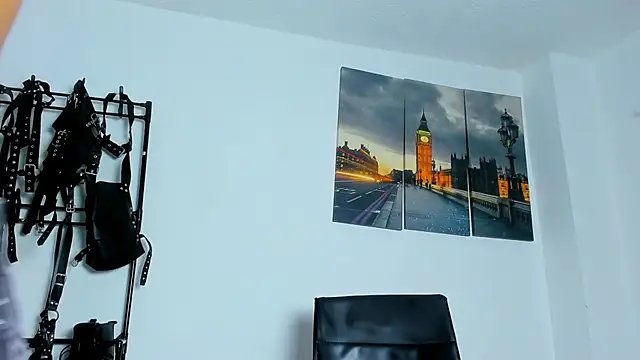 Snapshot of JuanBlade chatting on November 2025 04:40:01 PM JuanBlade online show from November 2025 04:40:01 PM