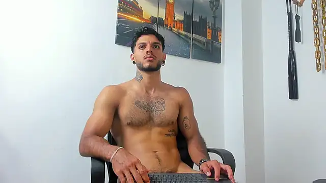 JuanBlade online show from December 2025 02:22:01 AM