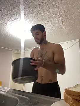 JuanBlade online show from October 2025 03:46:02 PM