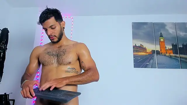 JuanBlade online show from September 2025 02:18:02 AM