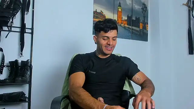 JuanBlade online show from October 2025 02:46:01 AM