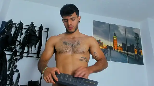 Snapshot of JuanBlade chatting on October 2025 02:22:02 AM JuanBlade online show from October 2025 02:22:02 AM