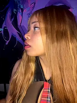 lovekaylaa online show from September 2025 04:11:01 AM