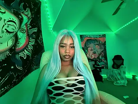 lovekaylaa online show from January 2026 06:42:01 AM