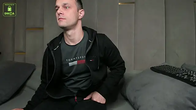 BrandonNorris online show from September 2025 04:19:02 AM