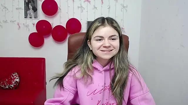 TinaRedly online show from January 2026 06:22:02 PM