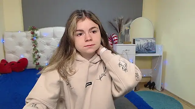 TinaRedly online show from January 2026 06:26:01 PM