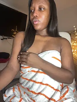 kellya  online show from February 2025 10:36:01 AM