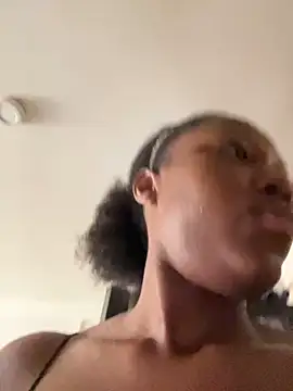 kellya  online show from March 2026 02:39:02 PM