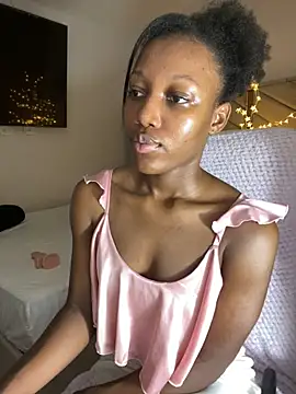 kellya  online show from March 2026 06:41:01 PM