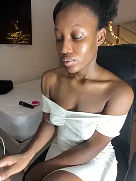 kellya  online show from March 2026 10:38:02 PM