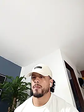 SilvaBranko online show from December 2025 02:03:02 AM