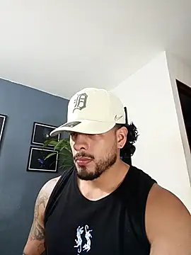 SilvaBranko online show from November 2025 01:59:02 AM