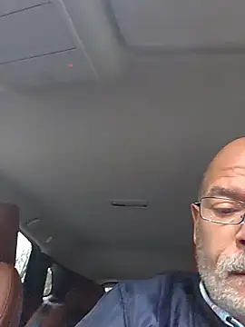 Snapshot of bottomhairy chatting on December 2025 08:24:02 AM bottomhairy online show from December 2025 08:24:02 AM