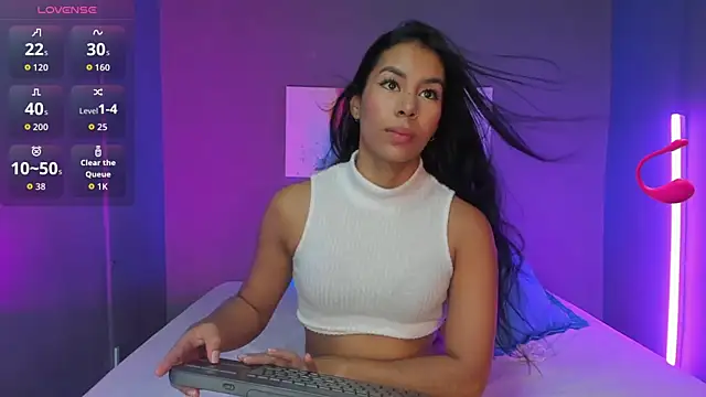 Snapshot of MadissonShakur chatting on September 2025 05:13:02 PM MadissonShakur online show from September 2025 05:13:02 PM