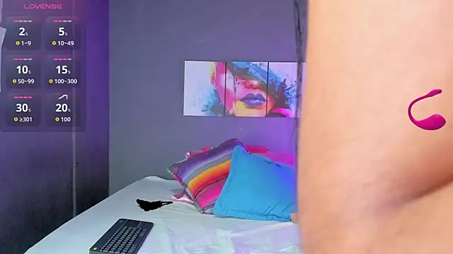 MadissonShakur online show from November 2025 05:23:01 PM