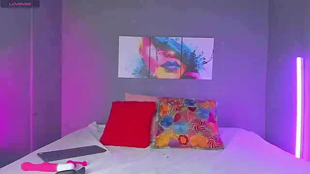 MadissonShakur online show from February 2026 05:13:02 PM