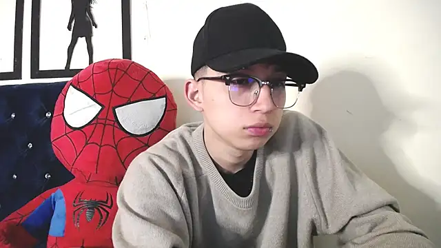  Thomas hot  online show from November 2025 05:33:02 AM