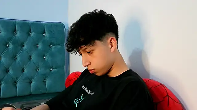  Thomas hot  online show from February 2026 04:43:02 AM