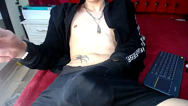Snapshot of _Thomas_hot_ chatting on March 2025 04:07:02 AM Thomas hot online show from March 2025 04:07:02 AM