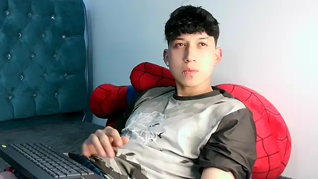  Thomas hot  online show from February 2026 04:31:01 AM