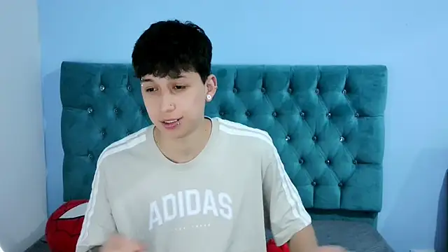  Thomas hot  online show from December 2025 03:22:02 AM