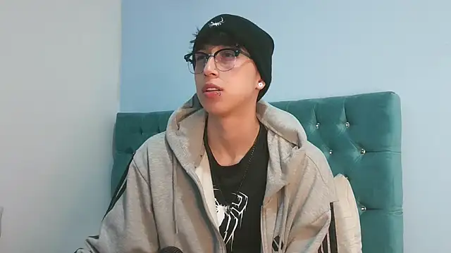  Thomas hot  online show from April 2026 08:29:02 AM