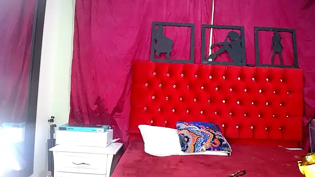 Snapshot of _Thomas_hot_ chatting on March 2025 01:02:01 AM Thomas hot online show from March 2025 01:02:01 AM