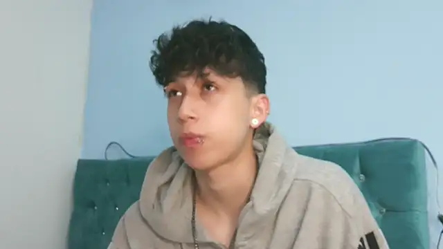  Thomas hot  online show from April 2026 05:54:01 AM